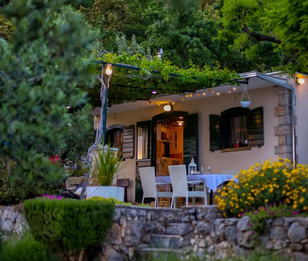 Holiday Home Oaza Baška Voda Exteriér fotografie